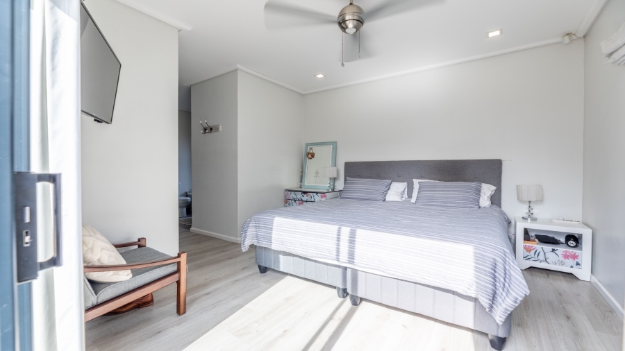 3 Bedroom Property for Sale in Parklands North Western Cape